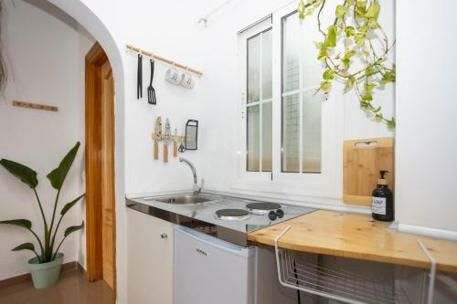 Hostal Naim Guest House Nerja