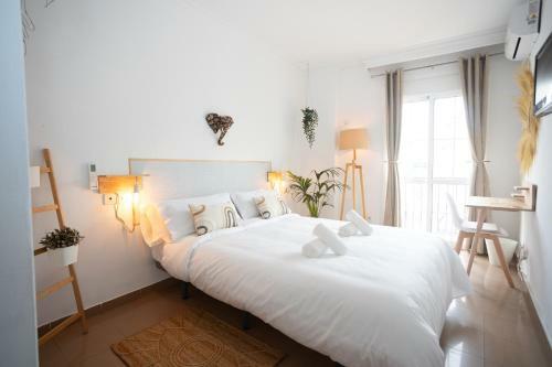 Hostal Naim Guest House Nerja