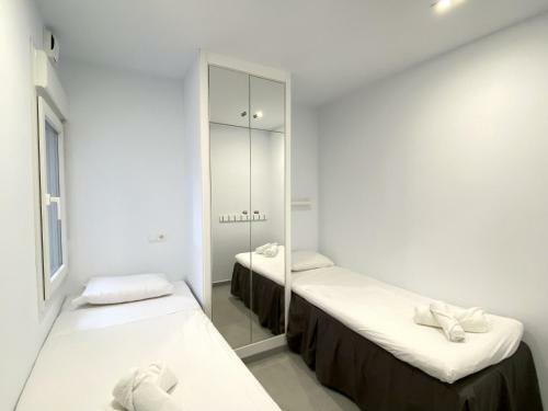 Tuhillo E1 Seaview Apartments Casasol
