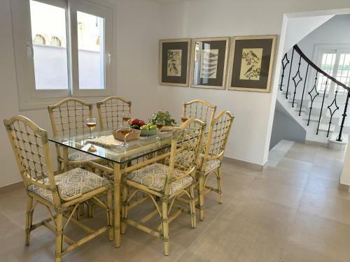 Nerja Paradise Rentals - Villa Coral