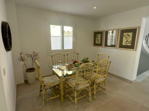Nerja Paradise Rentals - Villa Coral