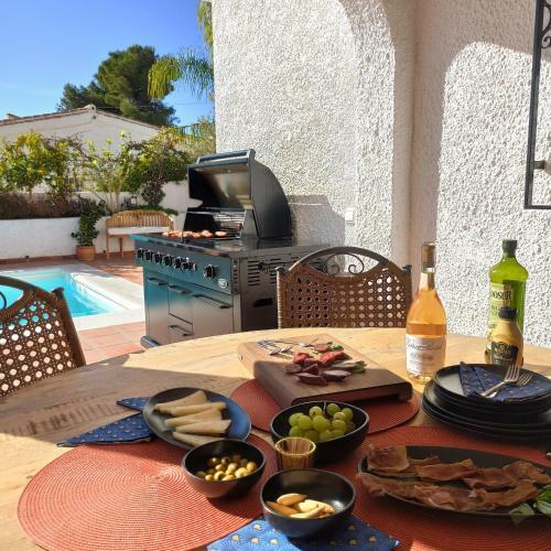 Andalusian Villa With Heated Pool