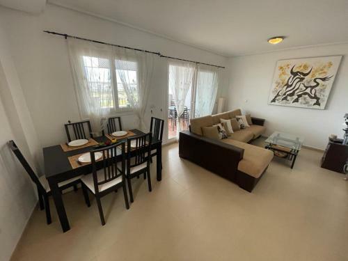 Apartamento 2 Chambres � Coucher � Sucina