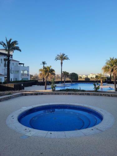 Apartamento 2 Chambres � Coucher � Sucina