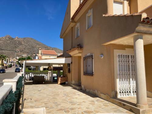 Stunning 4-bed Villa In Bolnuevo With Pool