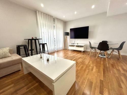 La Catedral - M�s Que Apartamentos Lujo