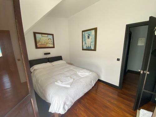 Villa Mundaka Beachfront House