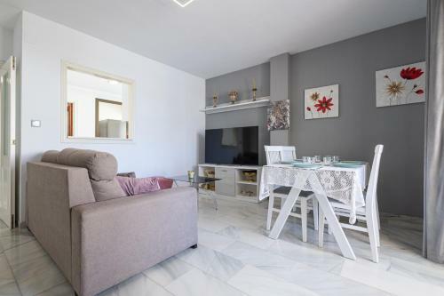 Apartamento Piso de Playa Con Piscinas