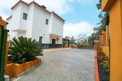 Apartamento Majestic Mountain Villa With Heated Pool