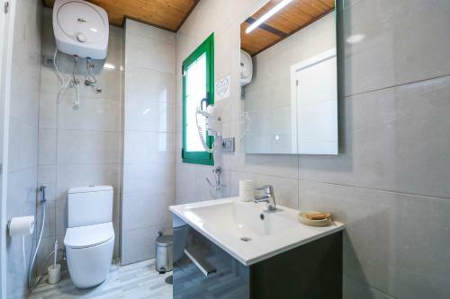Apartamento Majestic Mountain Villa With Heated Pool