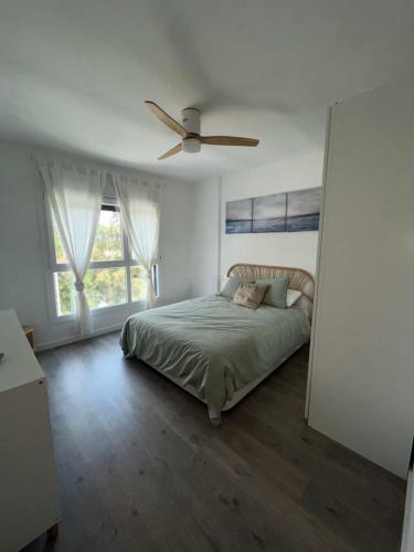Apartamento Playa Granada Experience