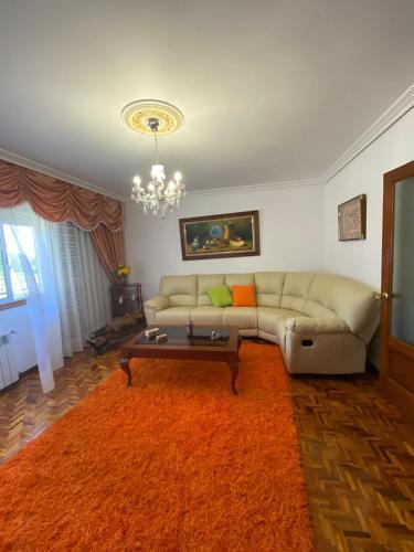 Casa Y Anexo Comedor En Mos A 10 Min. Vigo