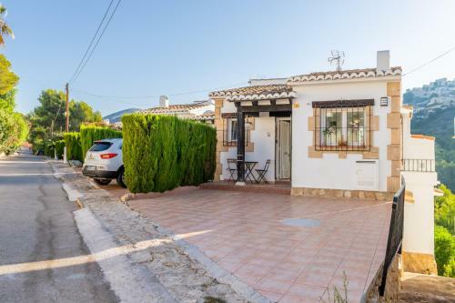 Cap D'or House