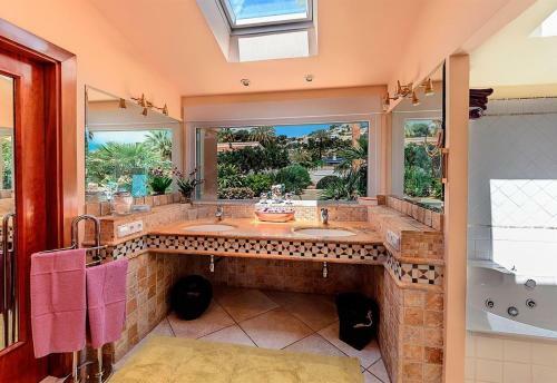 Villa Luxury Xenofilia Lll