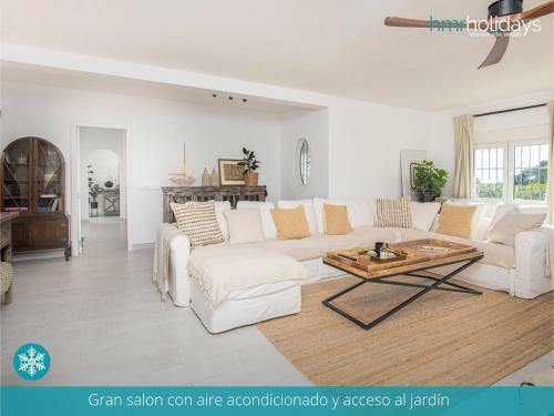 Villa Serenity - Hmr Holidays