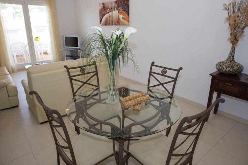 Acogedor Apartamento Con Extensa Terraza Soleada