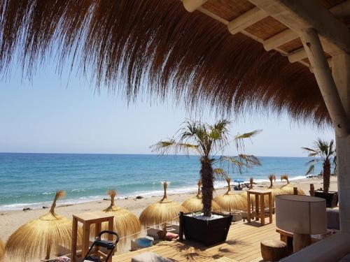 Sea View Cozy Apartment La Tanita