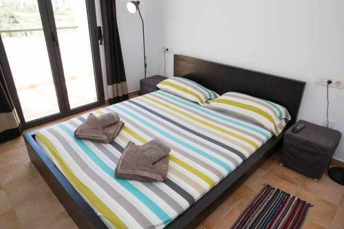 Apartamento Moderna Villa Ubicada En Complejo Macenas