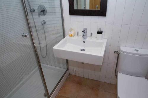 Apartamento Moderna Villa Ubicada En Complejo Macenas