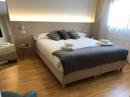 Yuhom, Casas Con Alma. Xacedos 5