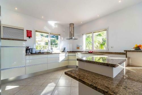 88-exclusive Villa With Private Pool In Mijas, Malaga