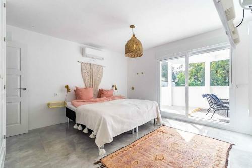 91-exclusive Modern Villa With Private Pool , Mijas