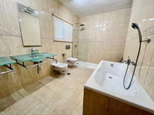 Villa Scenic With Private Pool - Sleeps 8