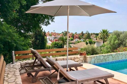 Private & Charming Self-contained Apartment On Beautiful Villa