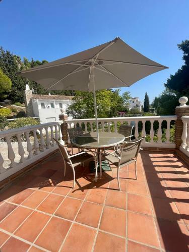 Private & Charming Self-contained Apartment On Beautiful Villa