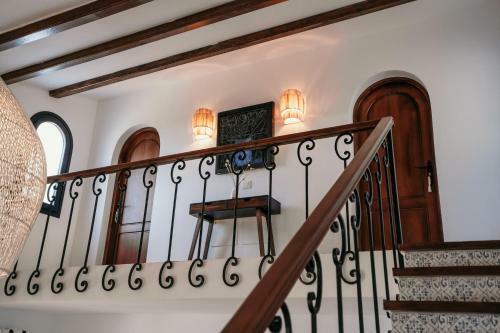 Bed & Breakfast Hearts & Home