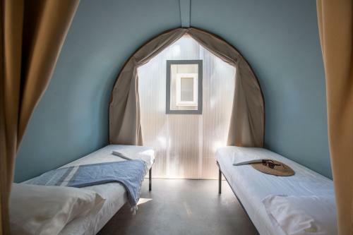 Albergue Tres Estrellas Cam� de Sirga Mequinenza