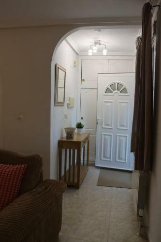Lovely 3 Bedroom Villa In Campasol