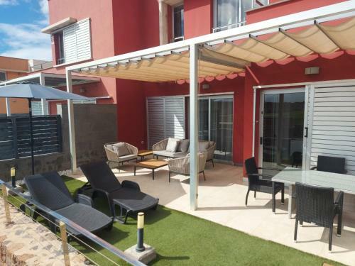 Villa Vista Golf Salobre - Maspalomas Self-sufficient With Pool Heating