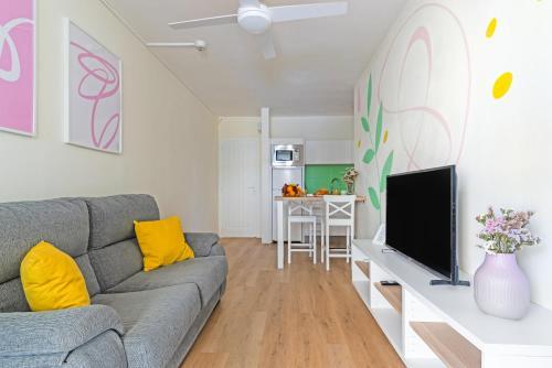 Apartamento Home2book Colourful Apt Playa Del Ingl�s, Pool