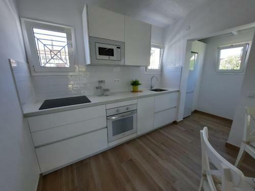 Relax Bungalow With Parking