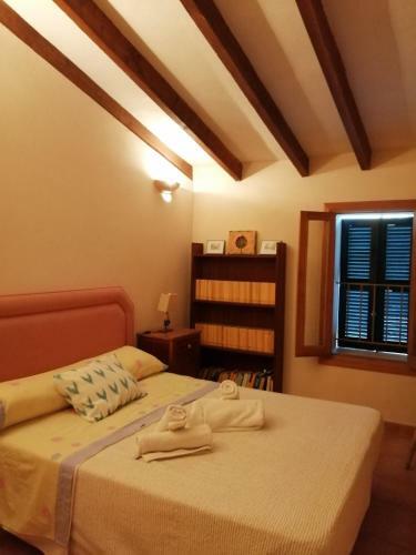 Yourhouse Cas Forner