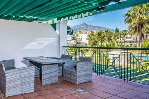 Apartamento 2 Bedrooms Appartement With Shared Pool At Marbella
