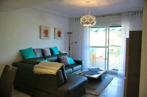 Apartamento 2 Bedrooms Appartement With Shared Pool At Marbella