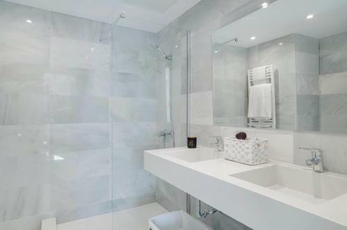 Charming 4bedroom Villa In Los Monteros Beach