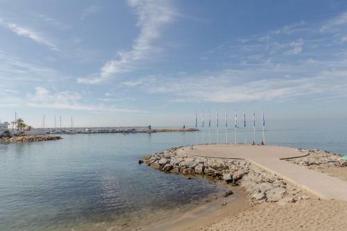 Apartamento Marbella Centre On The Promenade Beach Front Line