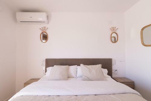 Villa Huerta 1 Manises, Jacuzzi, Sauna, Piscina