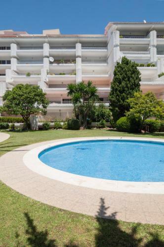 Jardines Del Mar Apartments