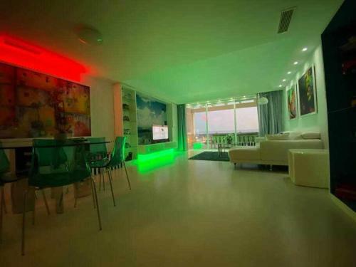 Puerto Banus Penthouse Apartment K1