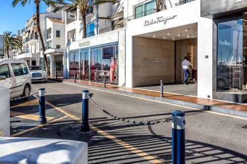 Puerto Banus Seaview Apartment