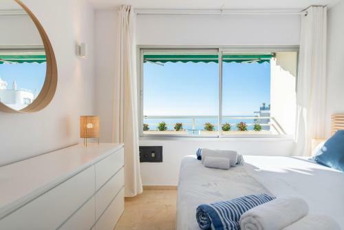 Imperator Sea Views Apartments
