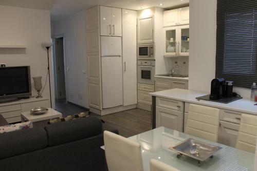 Apartamento En El Centro de San Pedro de Alc�ntara