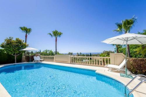 Palatial Villa In Hacienda Las Chapas, Marbella