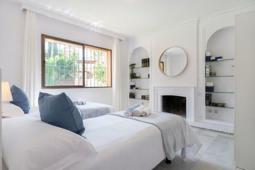 Villa Giovanni - Marbella Center - Heated Pool