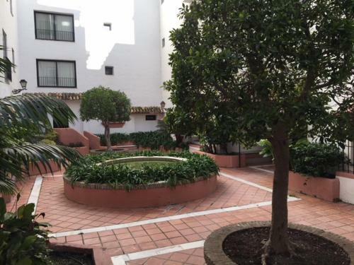Apartamento Large And Elegant In Puerto Banus With Pools And Paddle