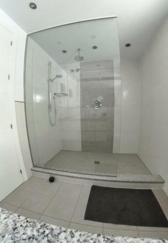 Stay In Paradise Luxury Apartment